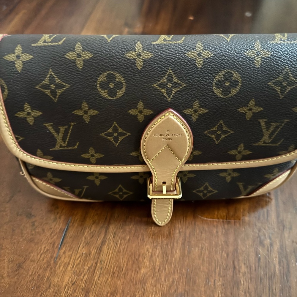 Louis Vuitton Brown Tan Crossbody Bag with Monogram Canvas